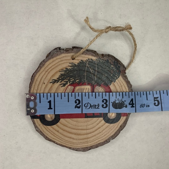 Rustic Wood Slice, Christmas Vacation Ornament, Christmas Tree Decoration - Picture 4 of 4